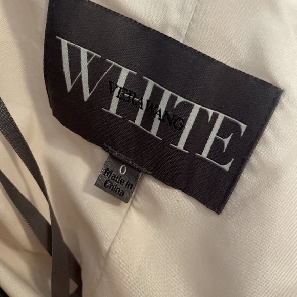 | White by Vera Wang | Halter V-Neck Bridesmaids Dress with Sash - Size 0 - Picture 13 of 13